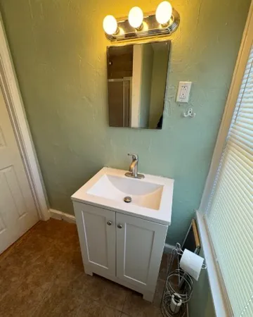 $2,050 | 30 Academy Hill Road, Unit 3, Boston, MA 02135