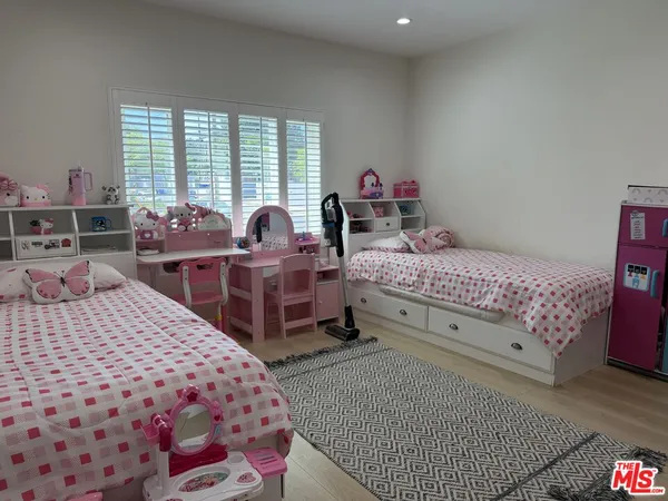 $4,300 | 8561 Kyle Street, Sunland, CA 91040