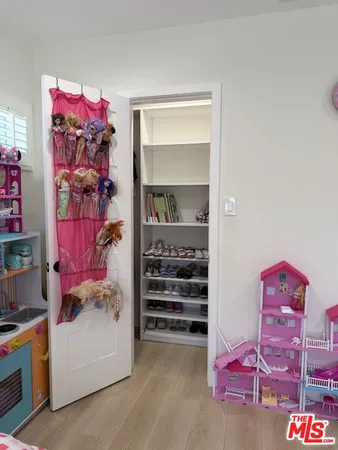 $4,300 | 8561 Kyle Street, Sunland, CA 91040