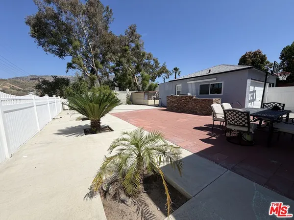 $4,300 | 8561 Kyle Street, Sunland, CA 91040