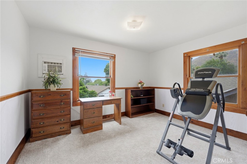 4456 12th Street Riverside, CA 92501 - Photo 37 of 70