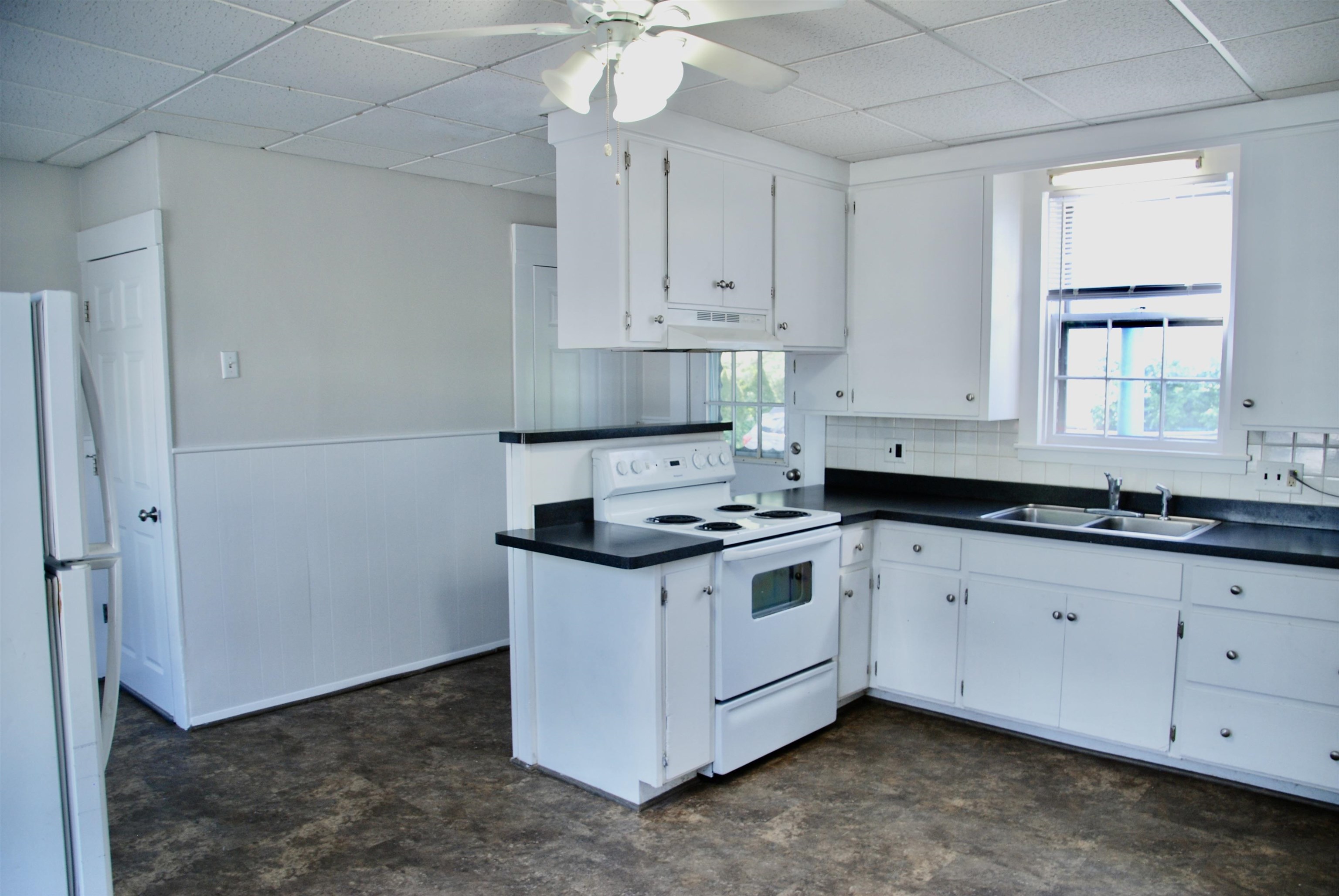 65 Centre Street, Unit 1 Concord, NH 03301 - Photo 5 of 16