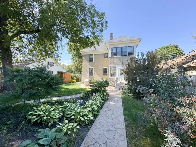 $319,900 | 1310 7th Avenue, Worthington, MN 56187