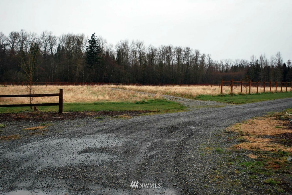 3170 Douglas Road Ferndale, WA 98248 - Photo 9 of 10 Gallery Image 9