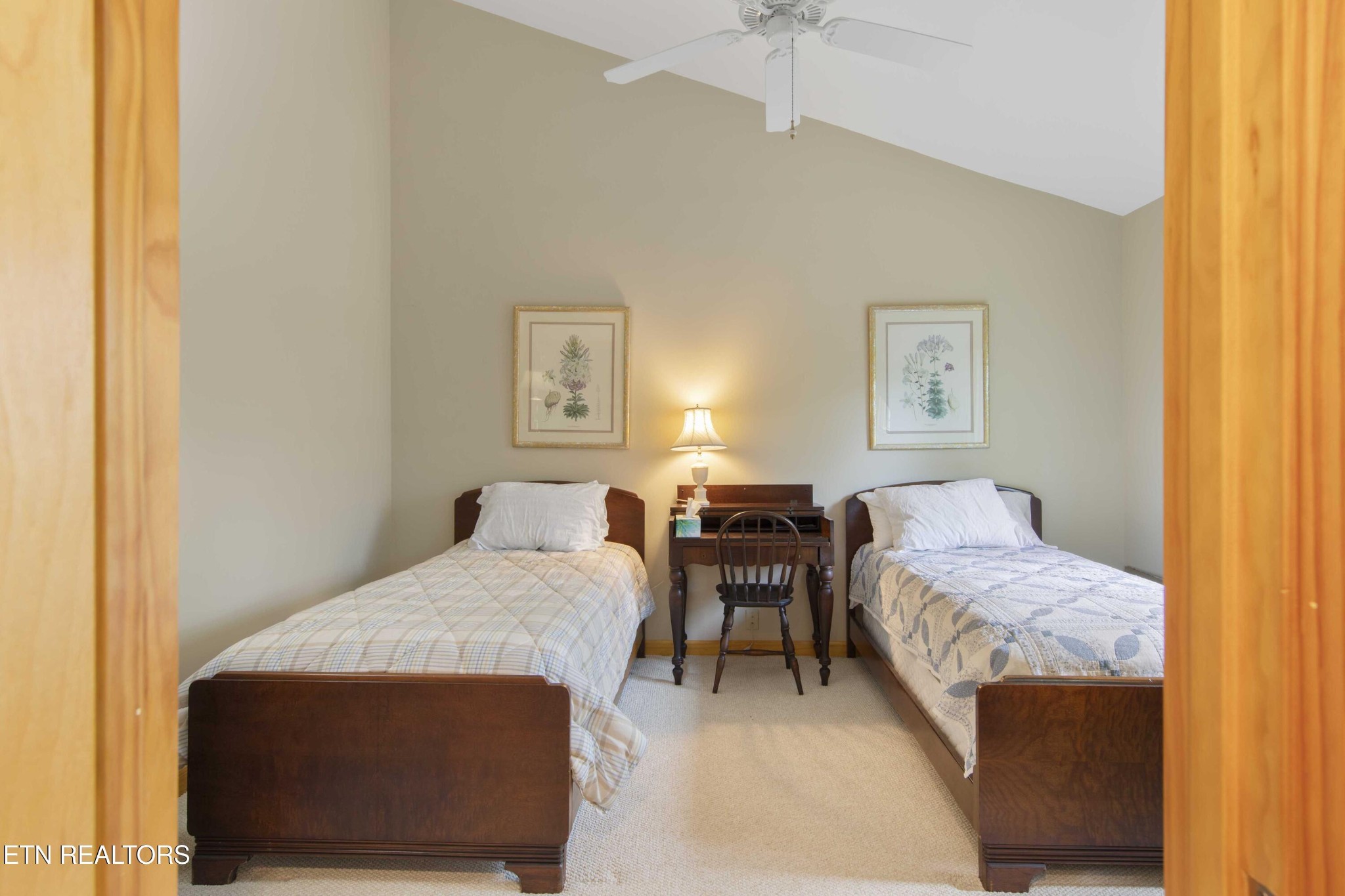 780 Old Emory Road Clinton, TN 37716 - Photo 26 of 33 a bedroom with a bed and lamp