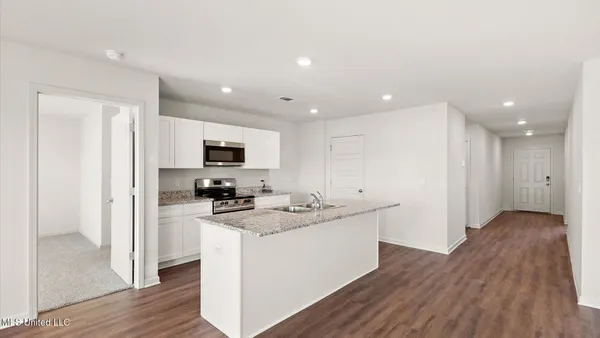 $287,900 | 217 Raulston Drive, Byram, MS 39272