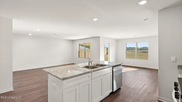 $287,900 | 217 Raulston Drive, Byram, MS 39272