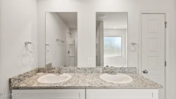 $287,900 | 217 Raulston Drive, Byram, MS 39272