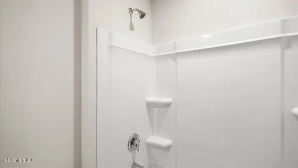 $287,900 | 217 Raulston Drive, Byram, MS 39272