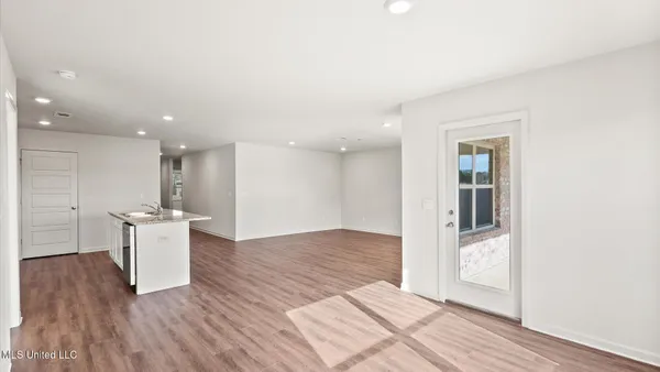 $287,900 | 217 Raulston Drive, Byram, MS 39272