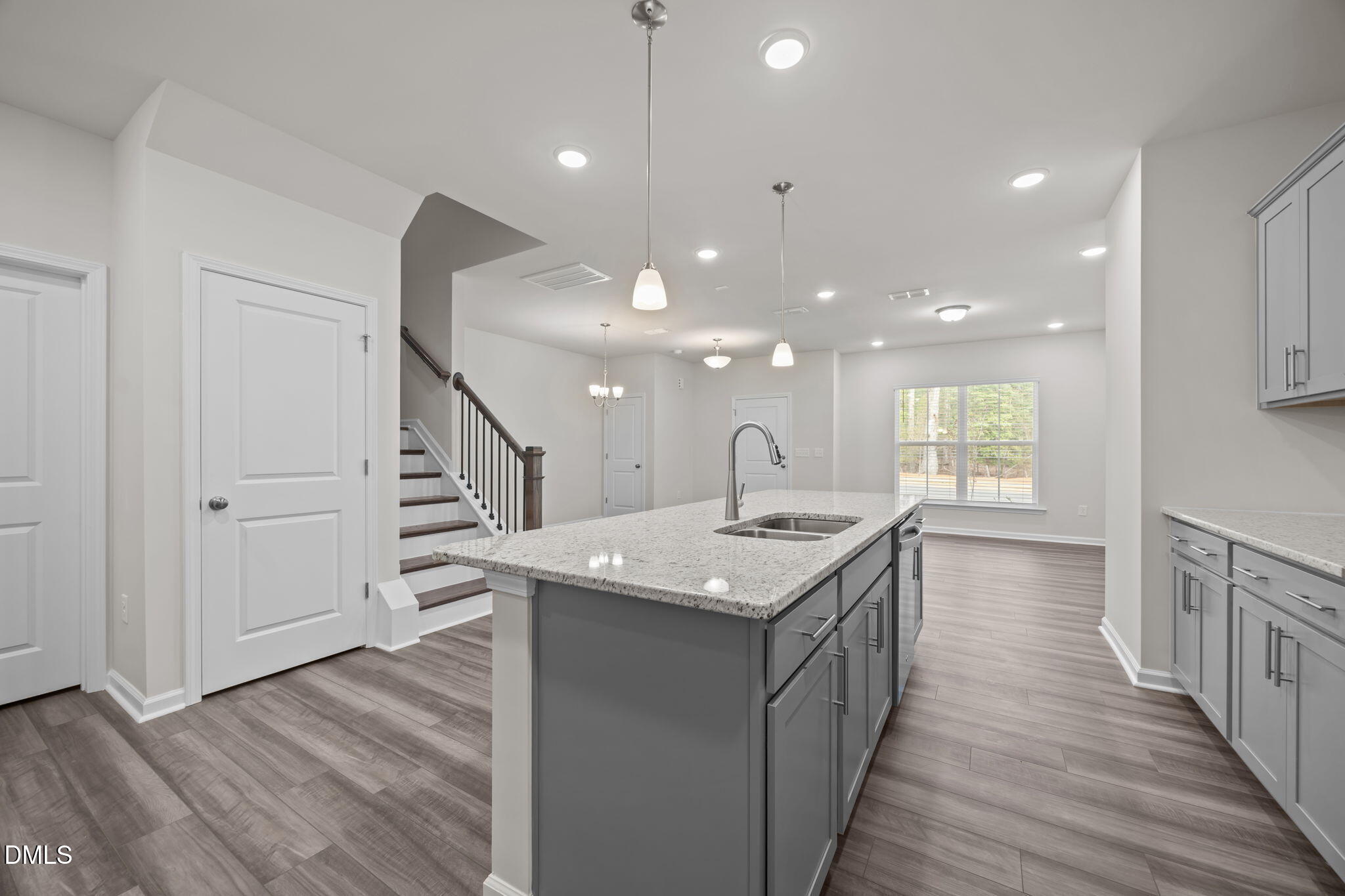 206 Fosterton Cottage Way Raleigh, NC 27603 - Photo 9 of 20 19-web-or-mls-IMG_1076