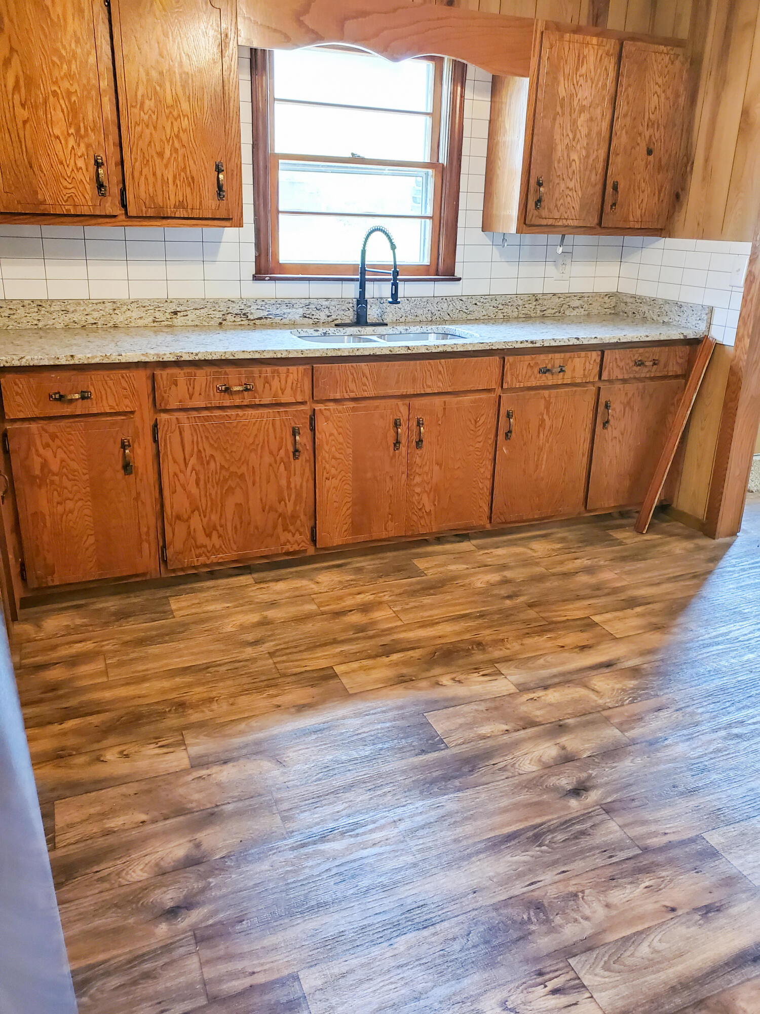 1400 West Vann Road Greeneville, TN 37743 - Photo 14 of 26 20211026_123105