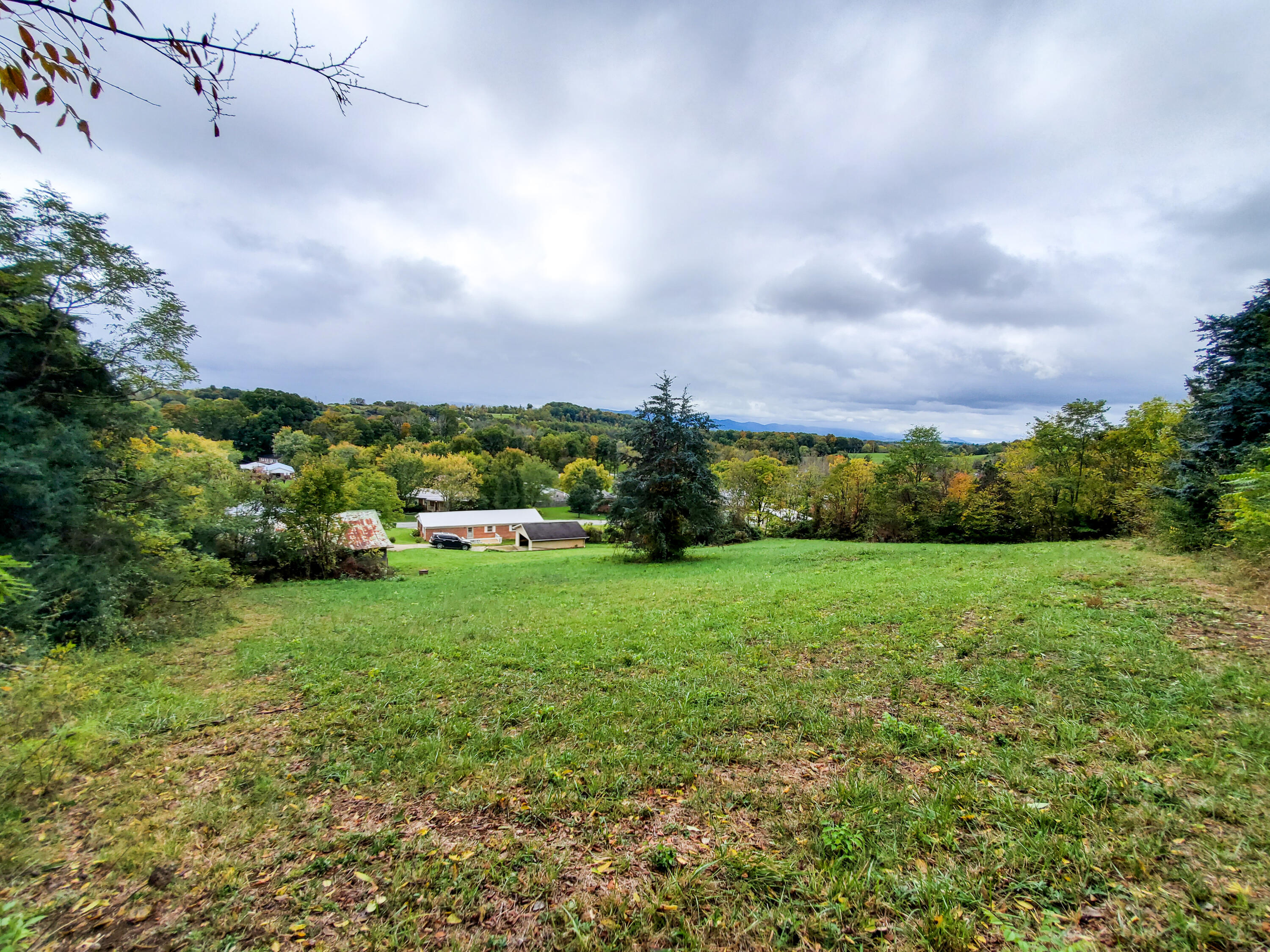 1400 West Vann Road Greeneville, TN 37743 - Photo 19 of 26 20211026_122206
