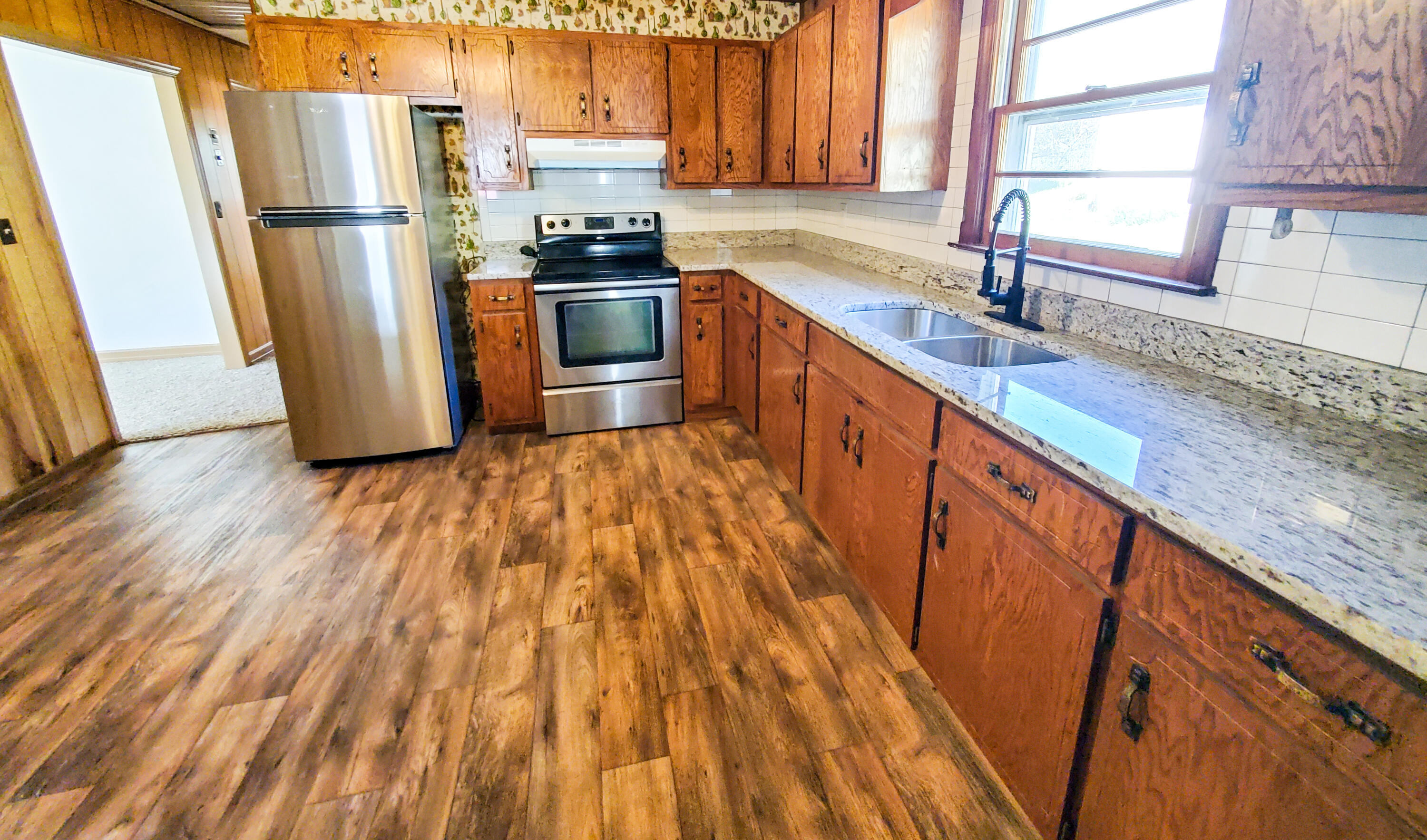 1400 West Vann Road Greeneville, TN 37743 - Photo 22 of 26 20211112_132004