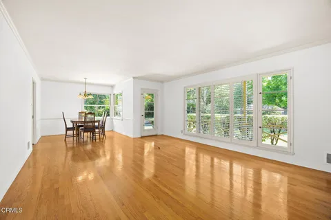 $2,295,000 | 5108 Caroli Lane, La Canada Flintridge, CA 91011