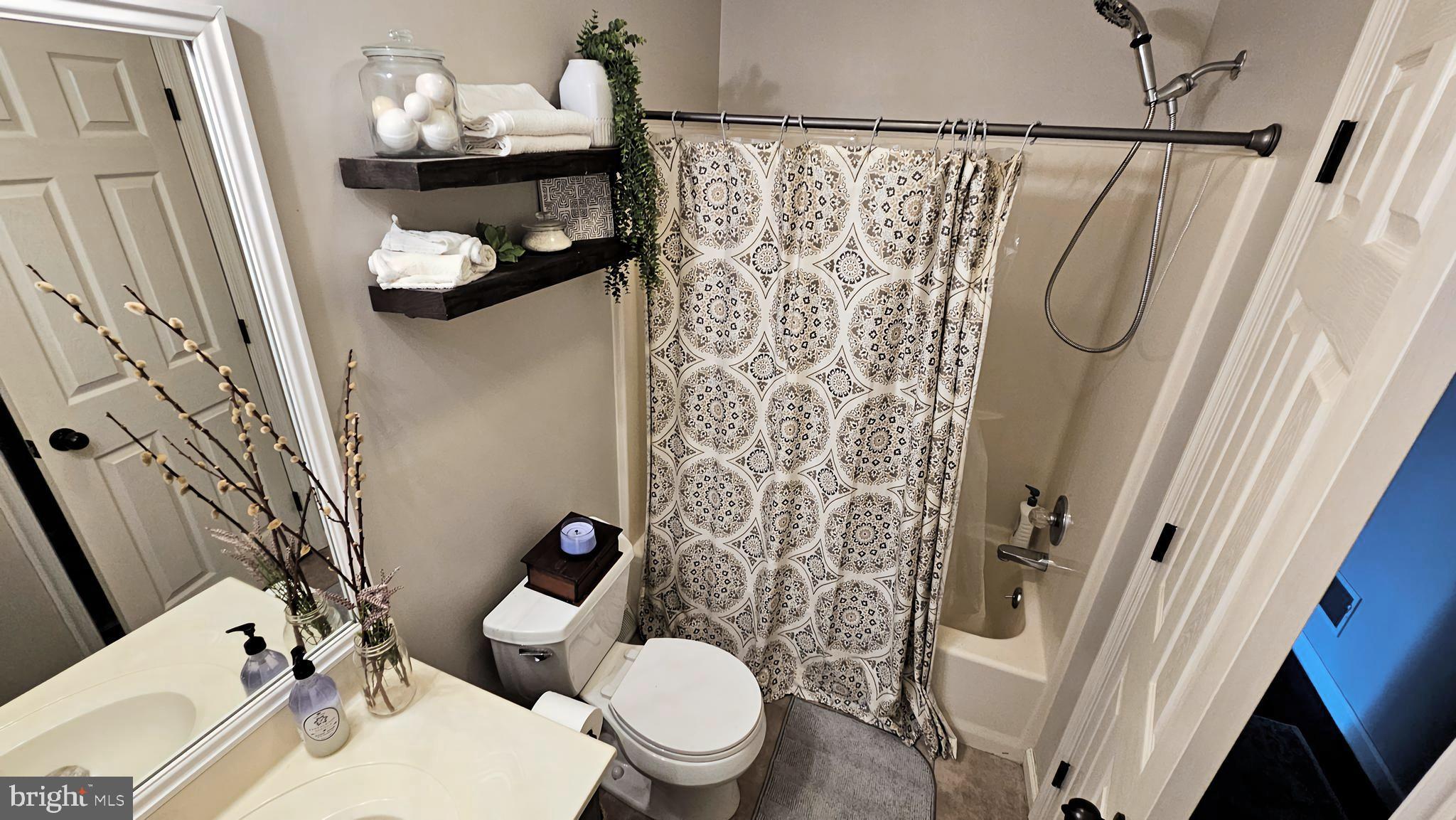 860 Newport Road Lititz, PA 17543 - Photo 17 of 58