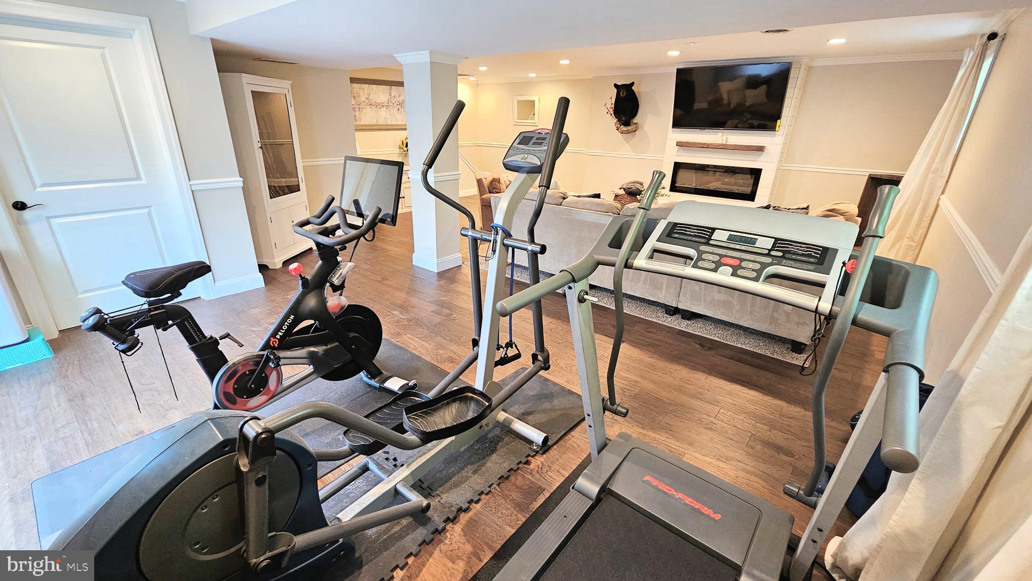 860 Newport Road Lititz, PA 17543 - Photo 25 of 58