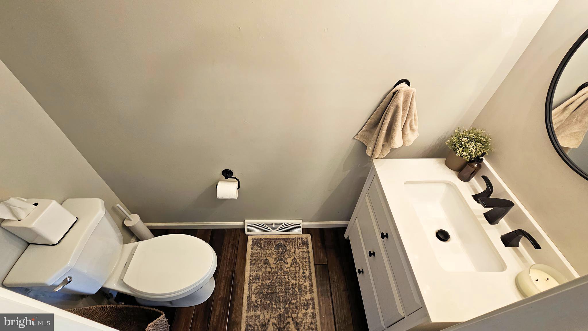 860 Newport Road Lititz, PA 17543 - Photo 32 of 58