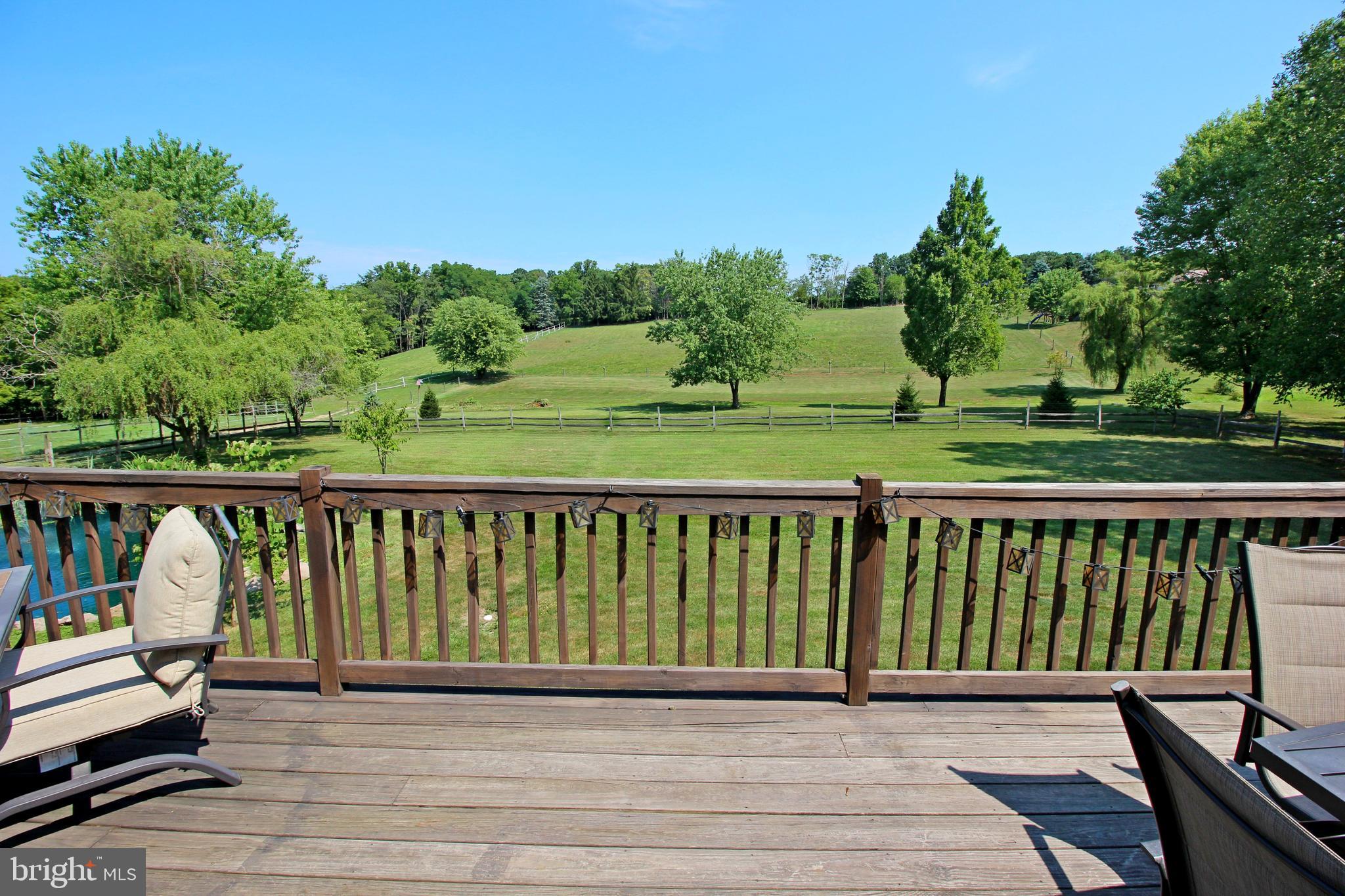 860 Newport Road Lititz, PA 17543 - Photo 4 of 58