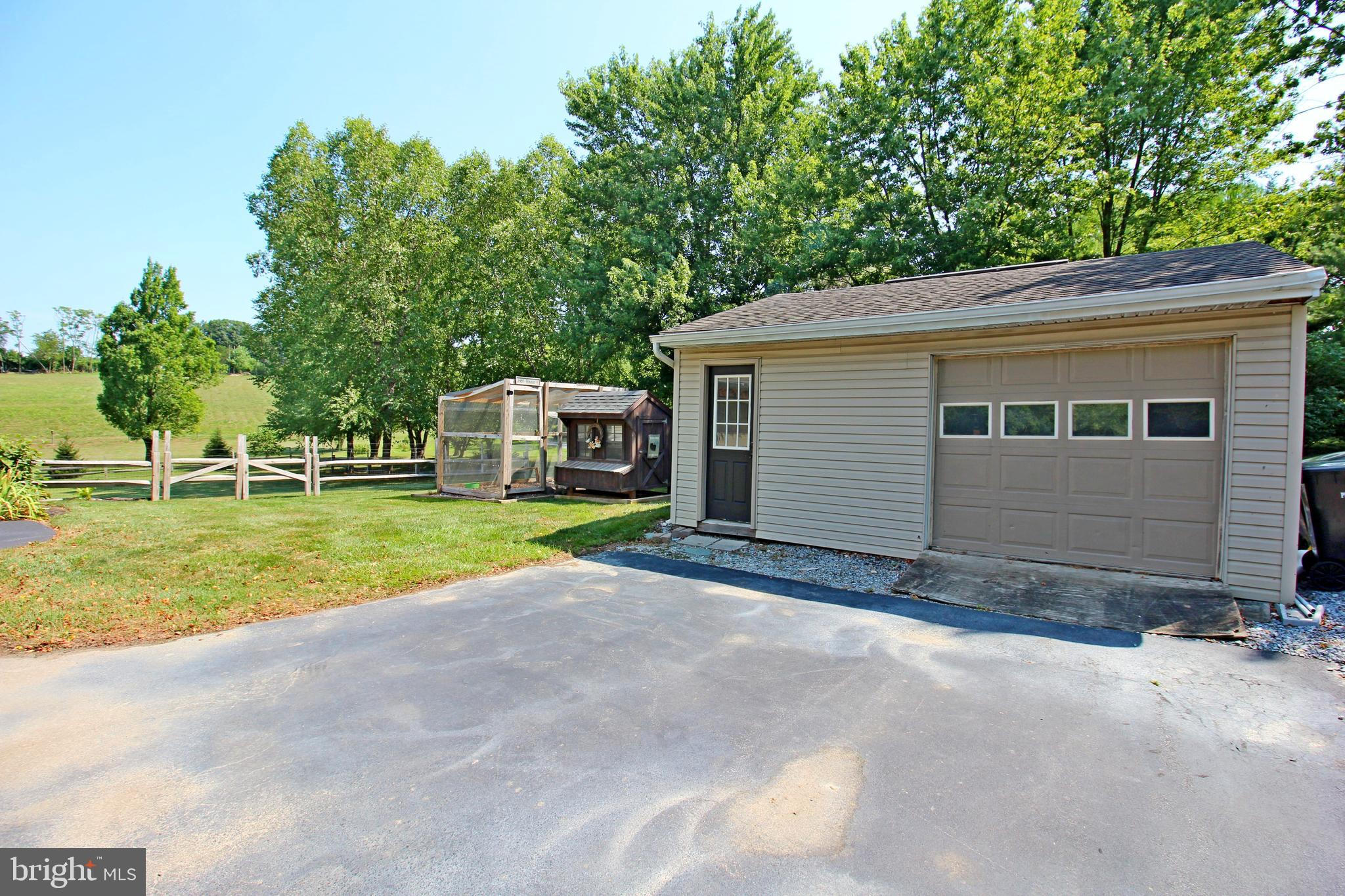 860 Newport Road Lititz, PA 17543 - Photo 53 of 58