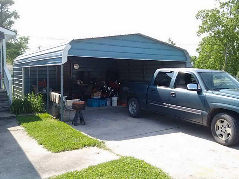 2737 Bayou Road St. Bernard, LA 70085 - Photo 3 of 19 Gallery Image 3
