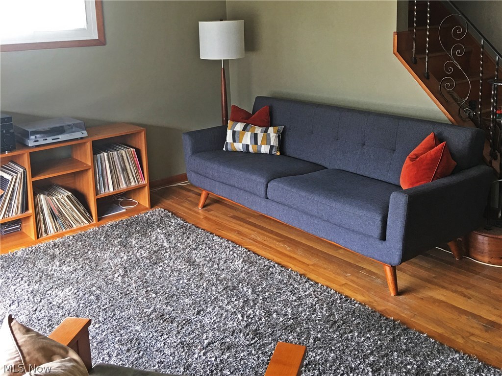 17809 Crestland Road Cleveland, OH 44119 - Photo 19 of 25 Gallery Image 19
