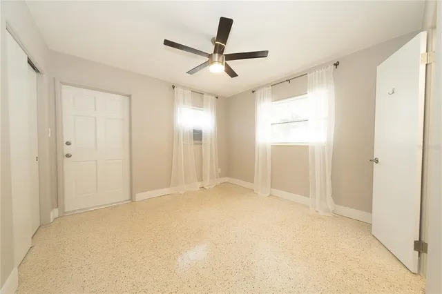 $2,450 | 2000 1st Street Southeast, St. Petersburg, FL 33705