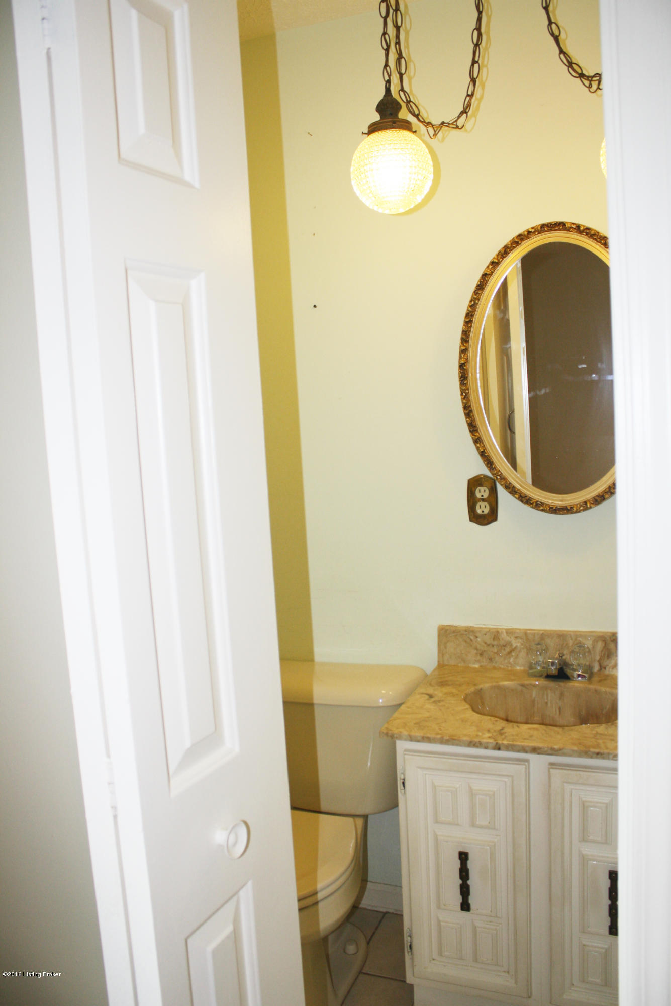 4365 Rudy Lane Louisville, KY 40207 - Photo 23 of 34 1/2 bath of the master