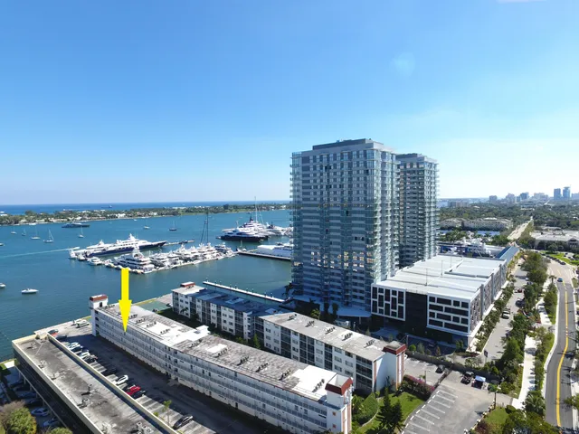 $1,650 | 4500 North Flagler Drive, Unit B16, West Palm Beach, FL 33407