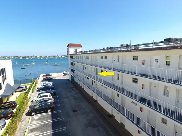 $1,650 | 4500 North Flagler Drive, Unit B16, West Palm Beach, FL 33407