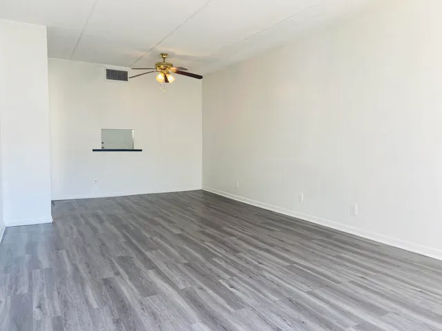 $1,650 | 4500 North Flagler Drive, Unit B16, West Palm Beach, FL 33407