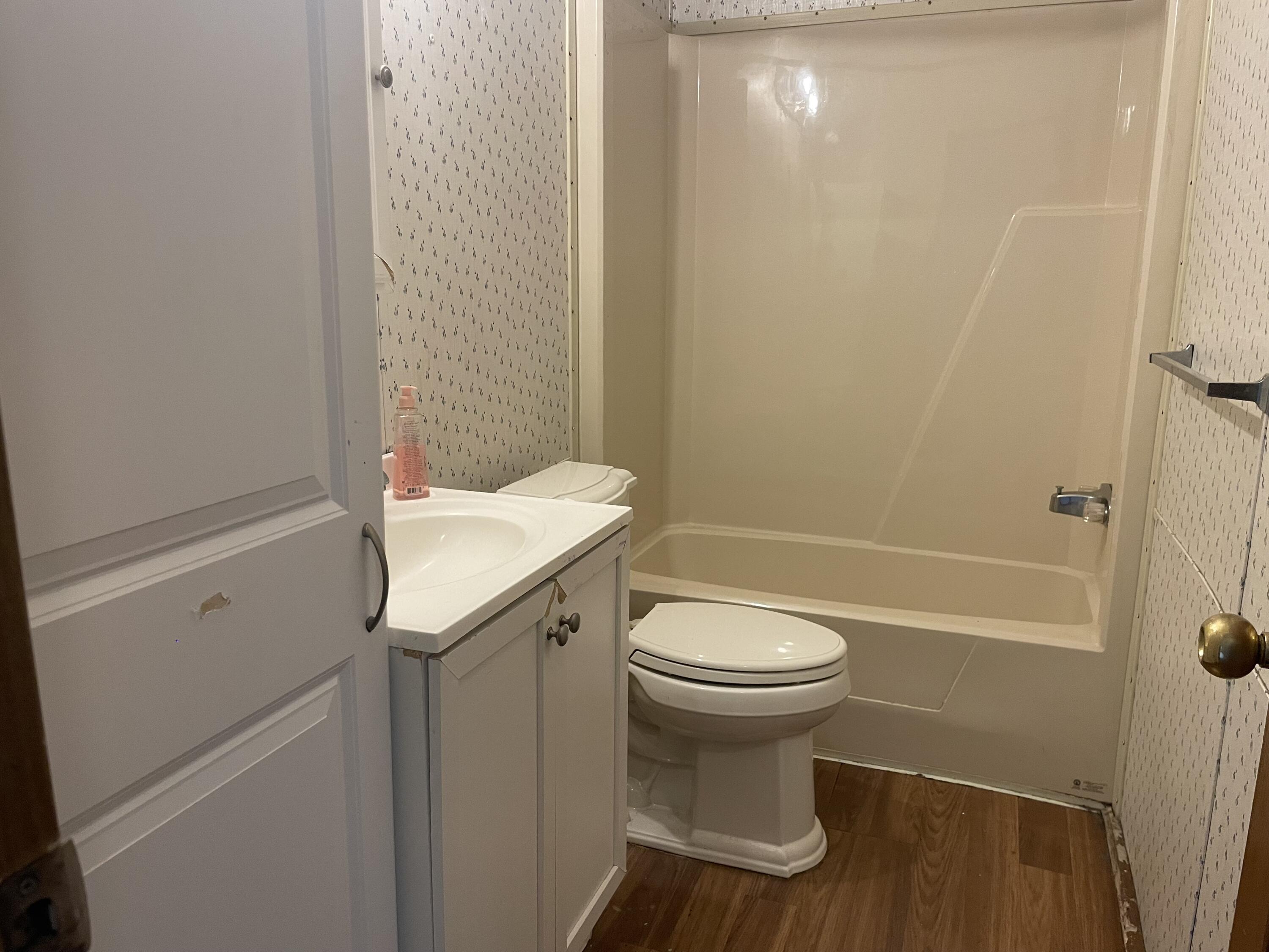 14525 Sharon Hollow Road Manchester, MI 48158 - Photo 7 of 20 bathroom