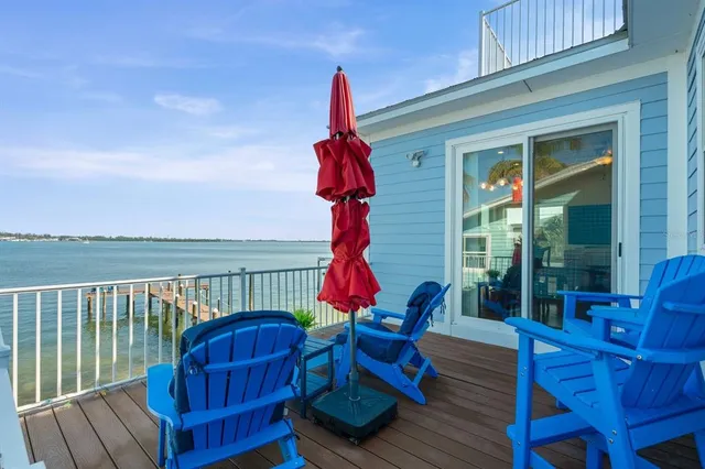 $3,299,000 | 110 6th Street South, Bradenton Beach, FL 34217