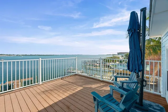 $3,299,000 | 110 6th Street South, Bradenton Beach, FL 34217