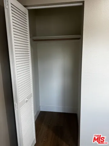 $3,668 | 731 East 33rd Street, Unit 1/2, Los Angeles, CA 90011