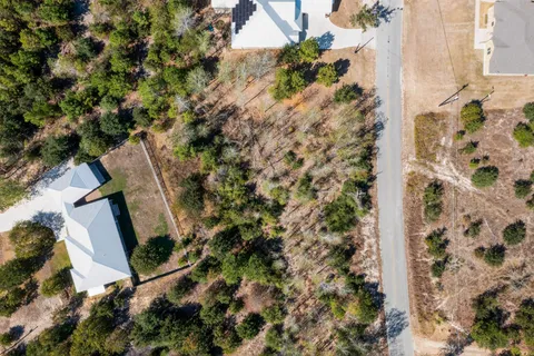 $19,900 | 401 Kaanapali Lane, Bastrop, TX 78602