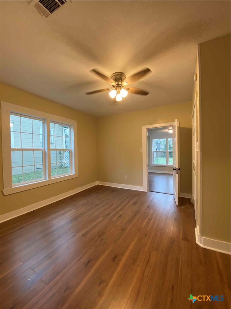 904 North Main Street Temple, TX 76501 - Photo 9 of 14