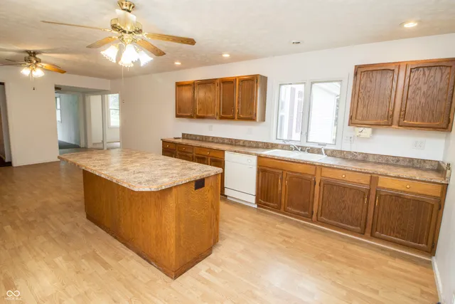 $178,000 | 229 North 5th Street, Elwood, IN 46036