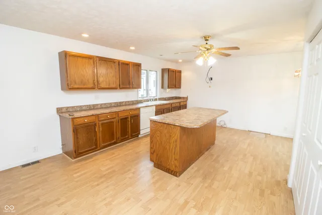 $178,000 | 229 North 5th Street, Elwood, IN 46036