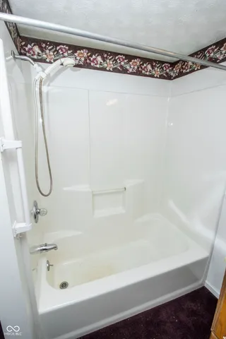 $178,000 | 229 North 5th Street, Elwood, IN 46036