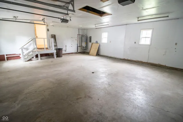 $178,000 | 229 North 5th Street, Elwood, IN 46036