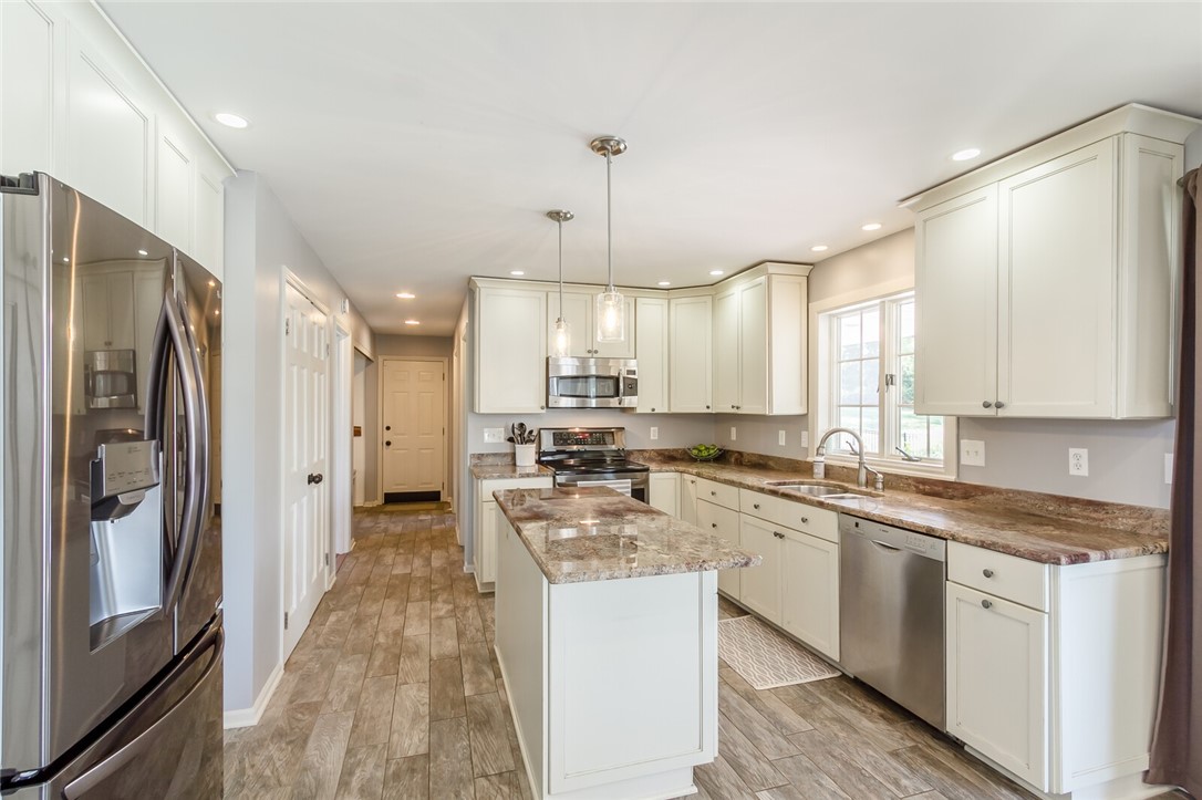 3 Silver Fox Drive Penfield, NY 14450 - Photo 20 of 44