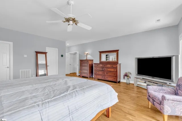 $937,500 | 34 Eagle Rock Road, Landrum, SC 29356