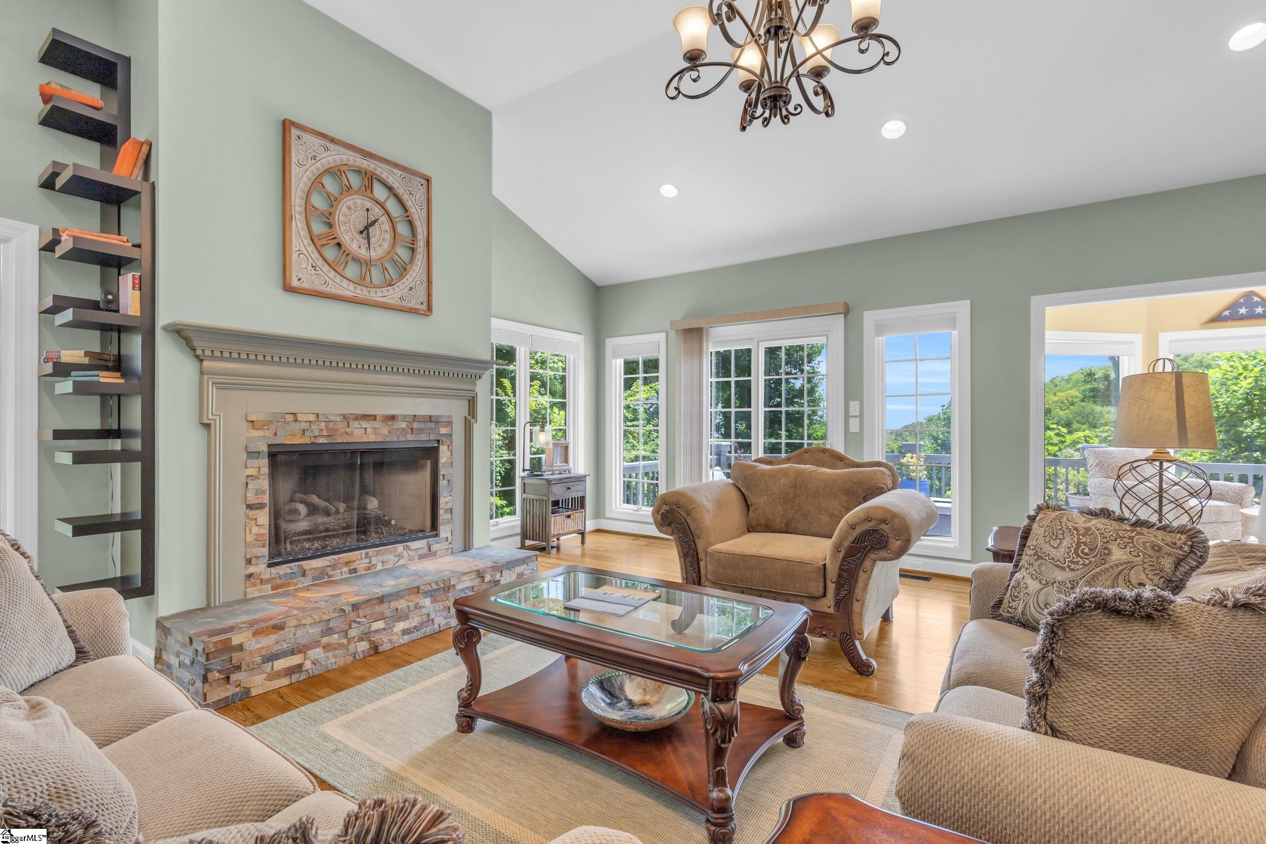 34 Eagle Rock Road Landrum, SC 29356 - Photo 9 of 40