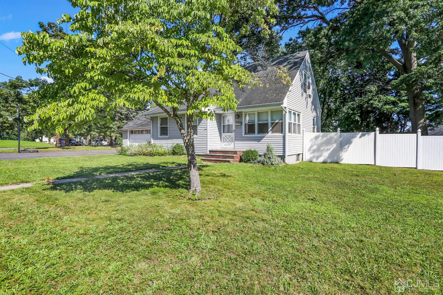 5 Preston Road East Brunswick, NJ 08816 - Photo 1 of 17 Gallery Image 1