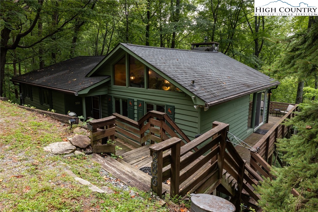 286 Deer Run Road Deep Gap, NC 28618 - Photo 4 of 27