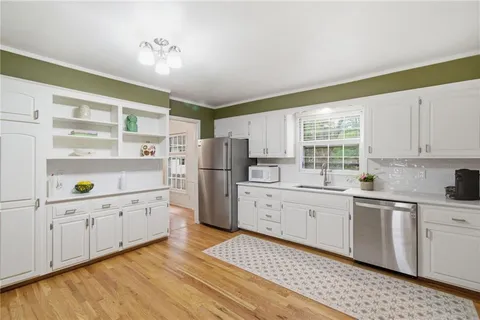 $545,000 | 5443 West 100th Street, Overland Park, KS 66207