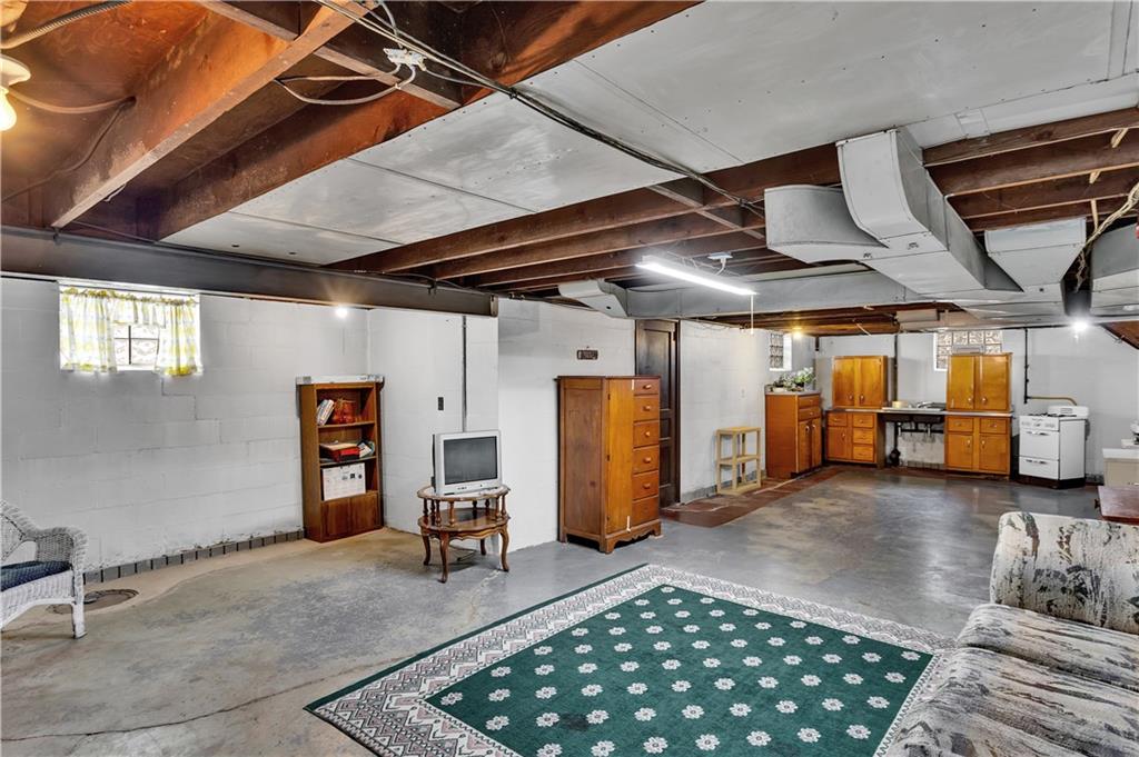 3700 Mt Troy Road Pittsburgh, PA 15212 - Photo 35 of 37