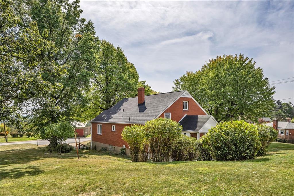 3700 Mt Troy Road Pittsburgh, PA 15212 - Photo 7 of 37