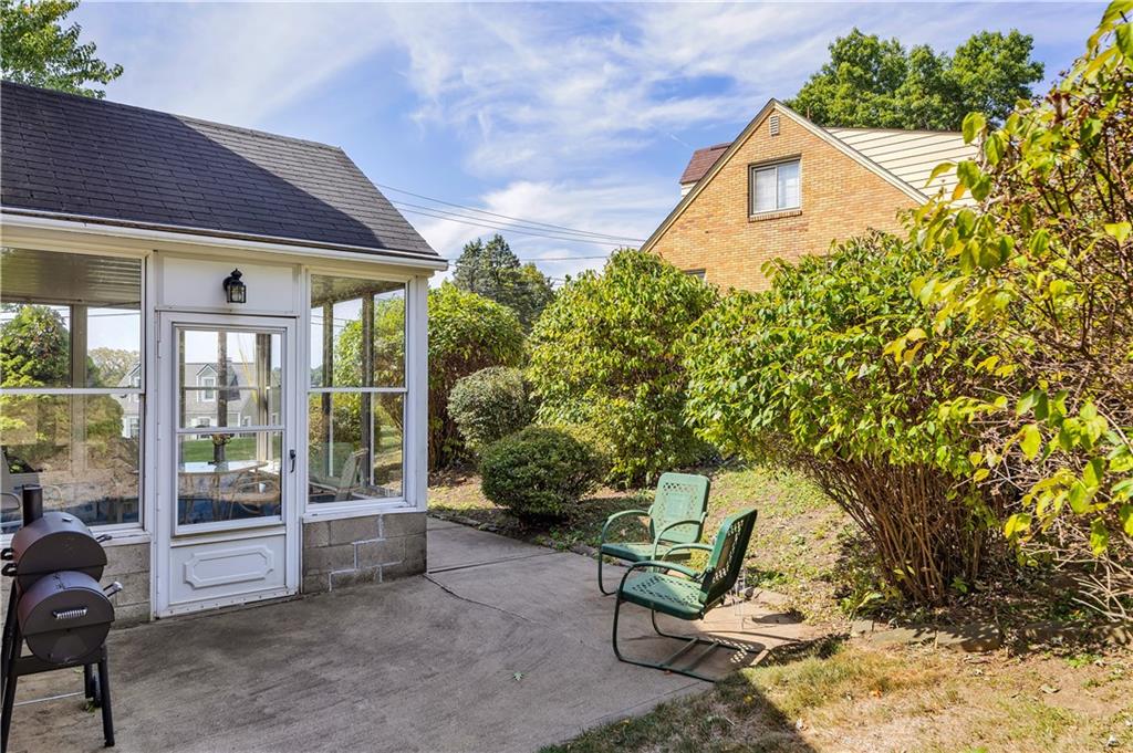 3700 Mt Troy Road Pittsburgh, PA 15212 - Photo 8 of 37